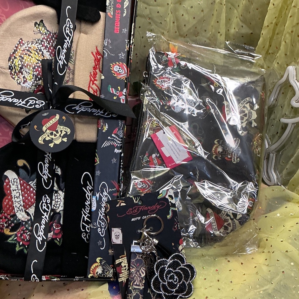 Ed Hardy Black Floral Skull Crossbody Bag with Keychain